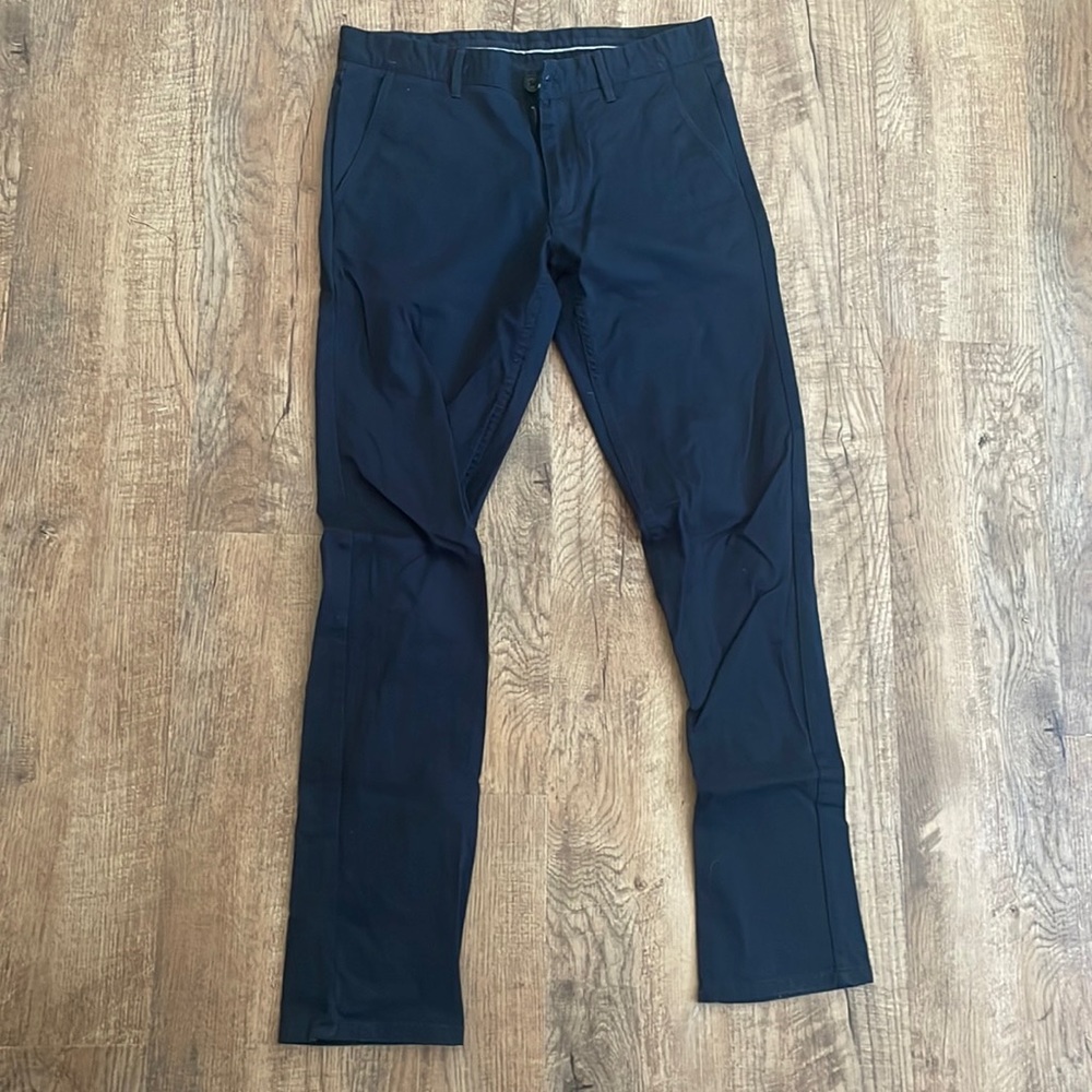 Zara Men’s Basic Collection Slim Chino